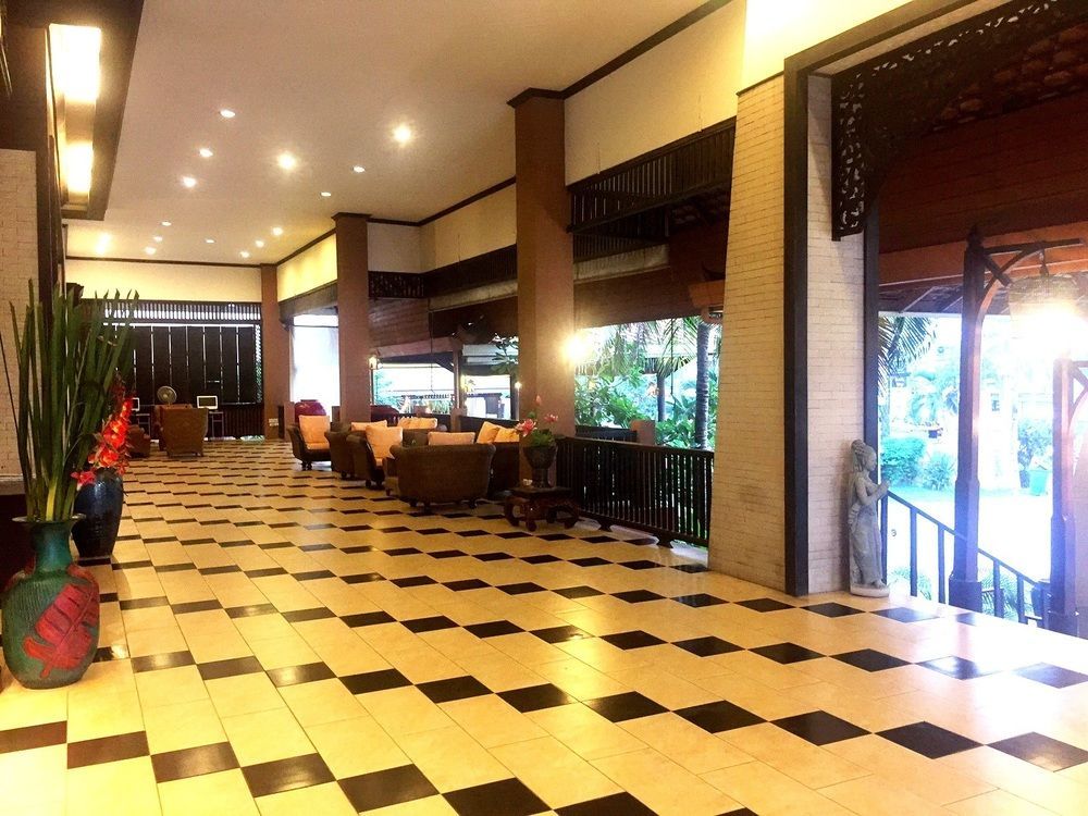 Phuphaya Resort Pattaya Buitenkant foto