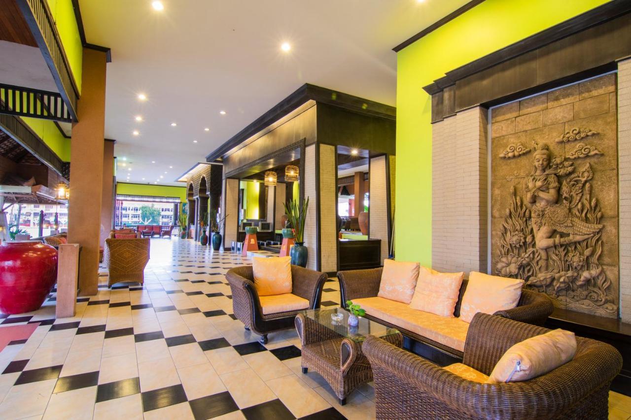Phuphaya Resort Pattaya Buitenkant foto