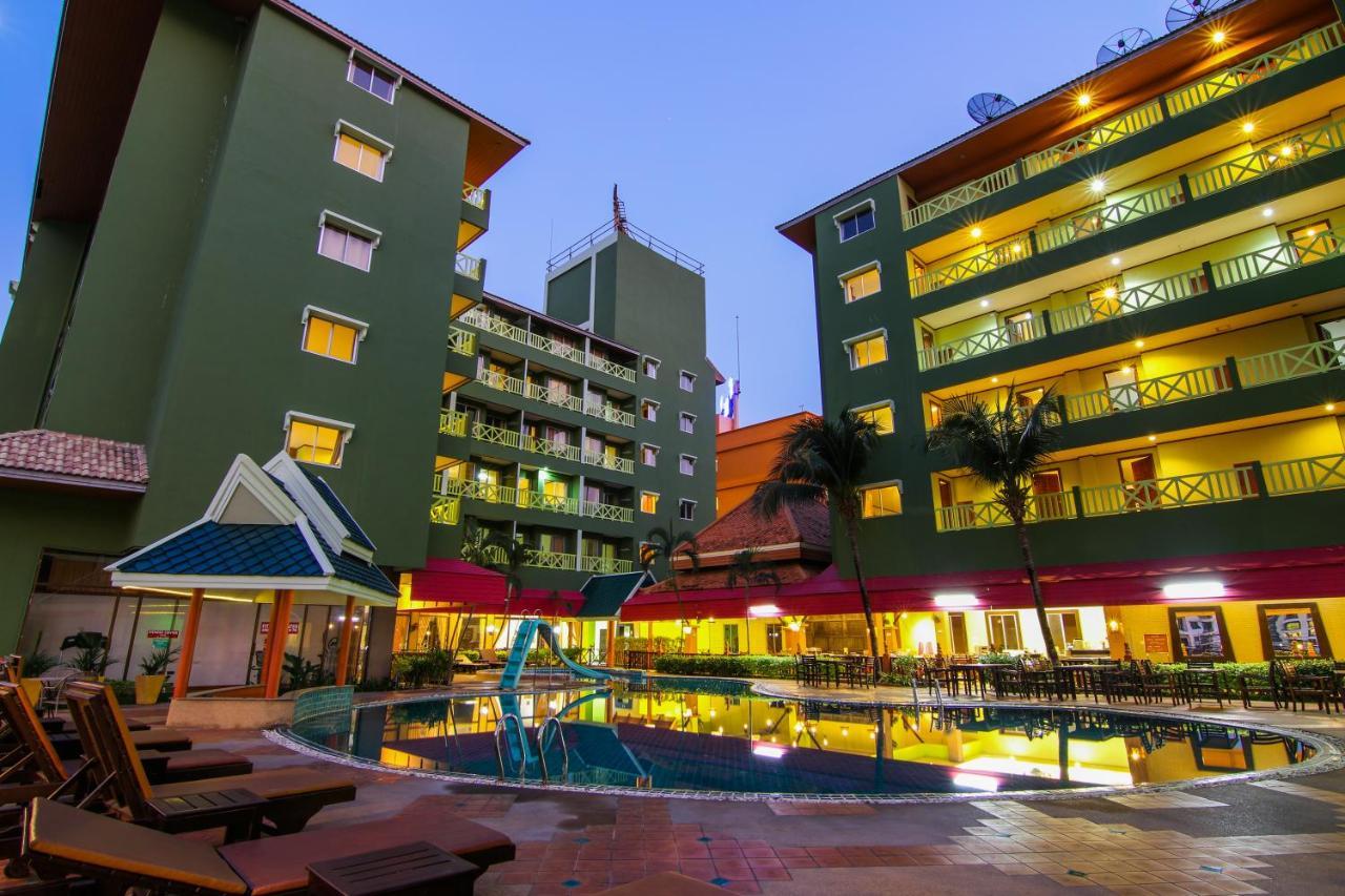 Phuphaya Resort Pattaya Buitenkant foto
