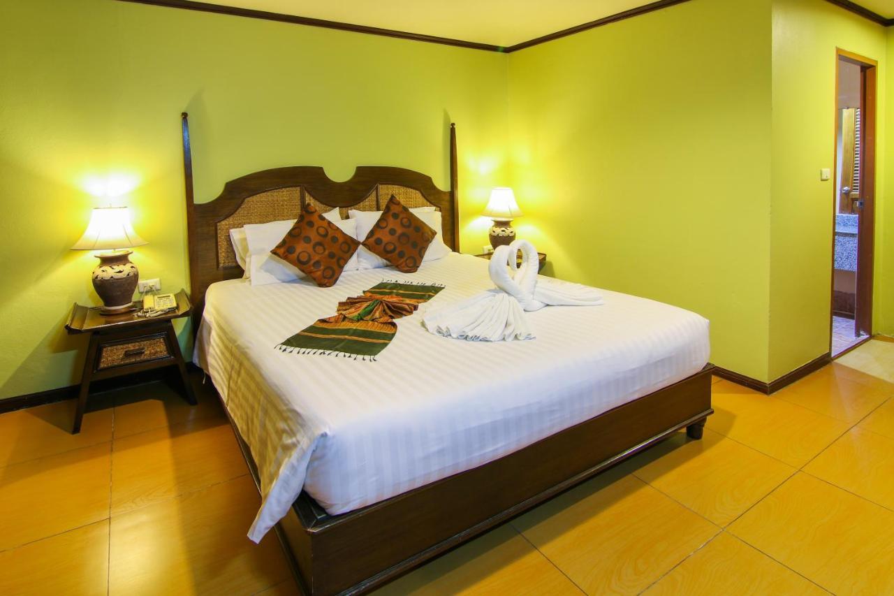 Phuphaya Resort Pattaya Buitenkant foto